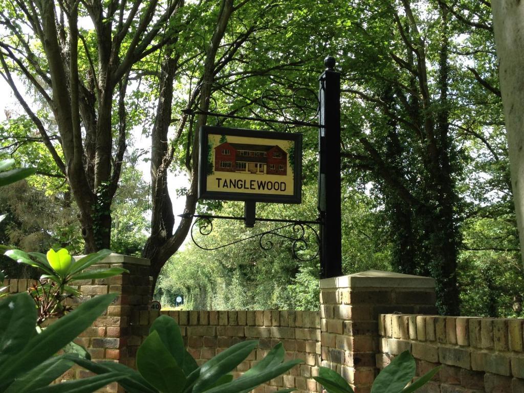 Tanglewood Gatwick 4*